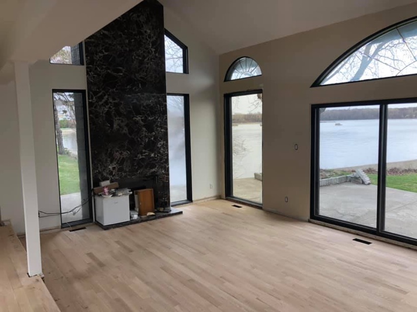 Living-room refinish — Planchers Locas